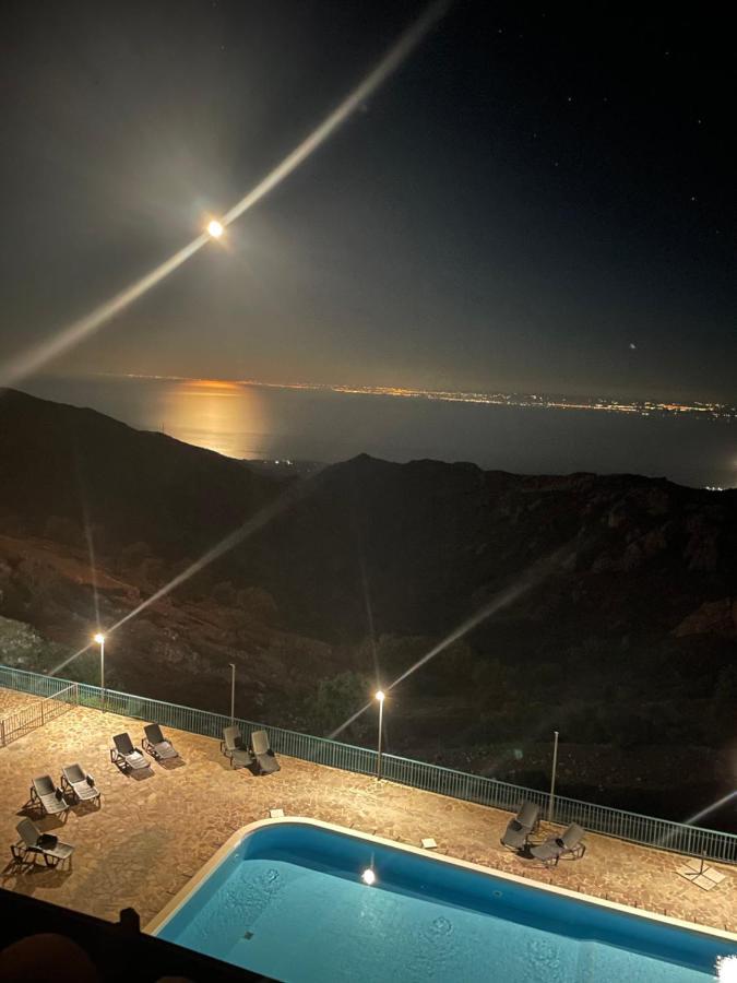 Al Dolmen Bed & Breakfast Monte SantʼAngelo Екстериор снимка